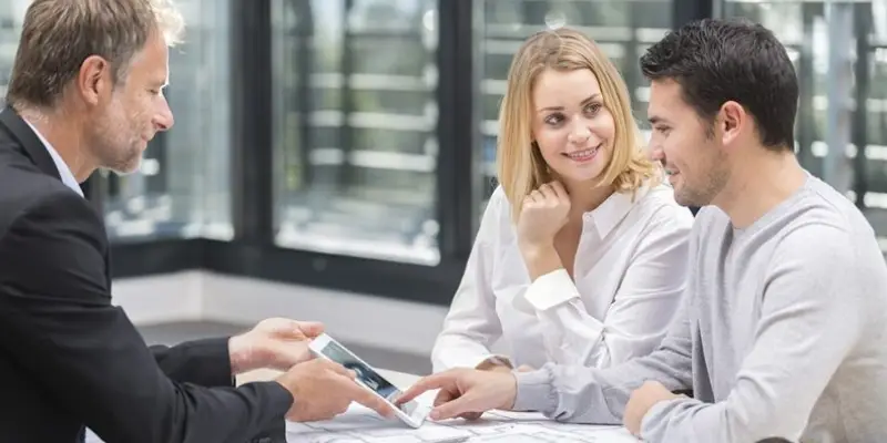 چگونه در املاک مشتری جذب کنیم ؟